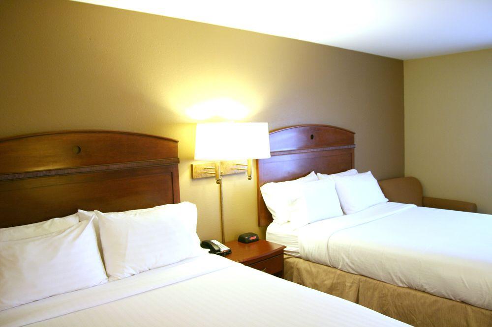 Comfort Inn & Suites Near Route 66 Lincoln Luaran gambar