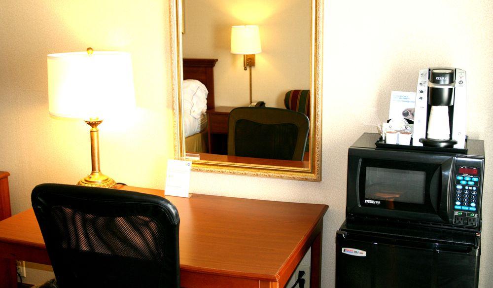 Comfort Inn & Suites Near Route 66 Lincoln Luaran gambar