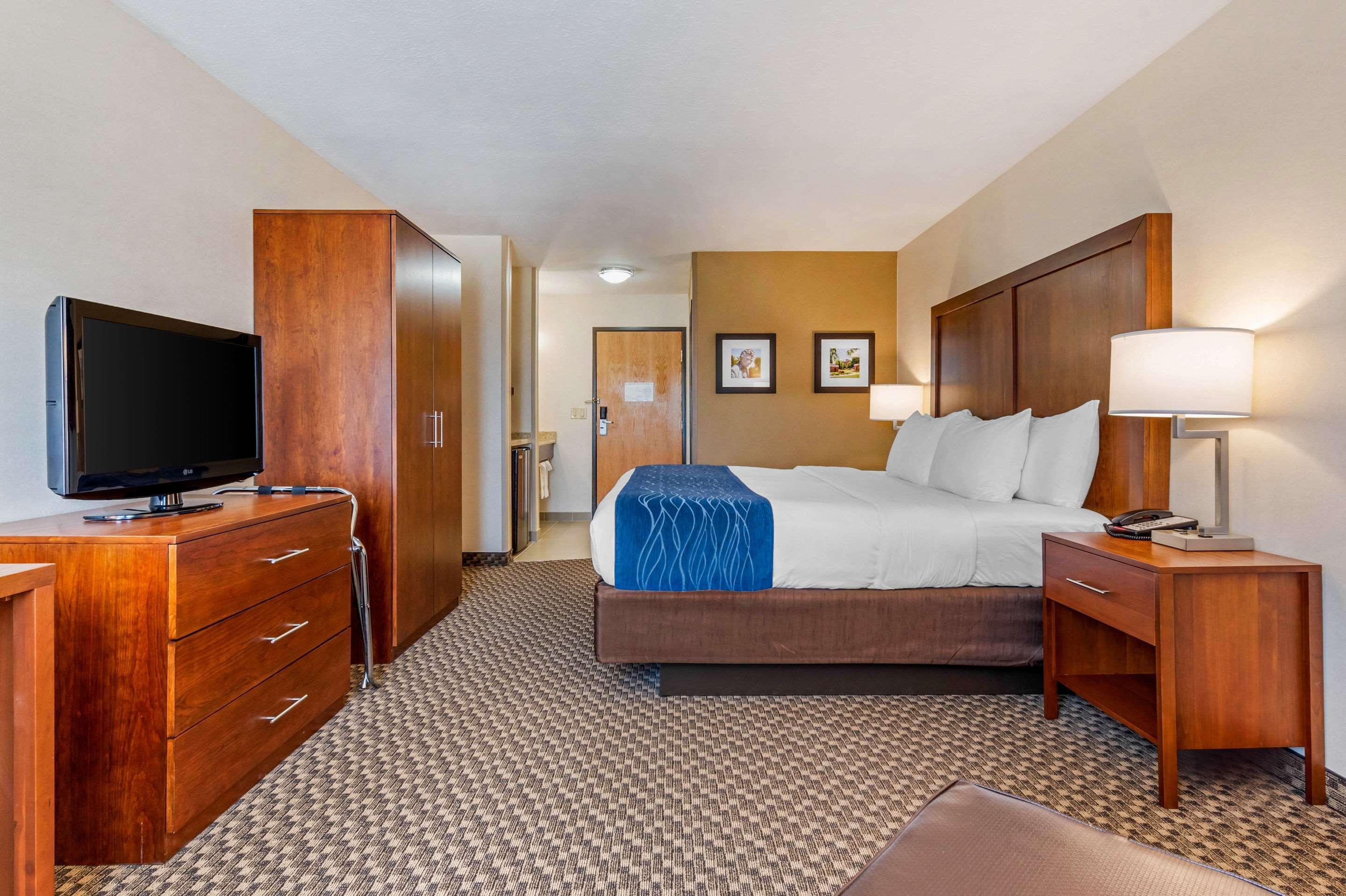 Comfort Inn & Suites Near Route 66 Lincoln Luaran gambar