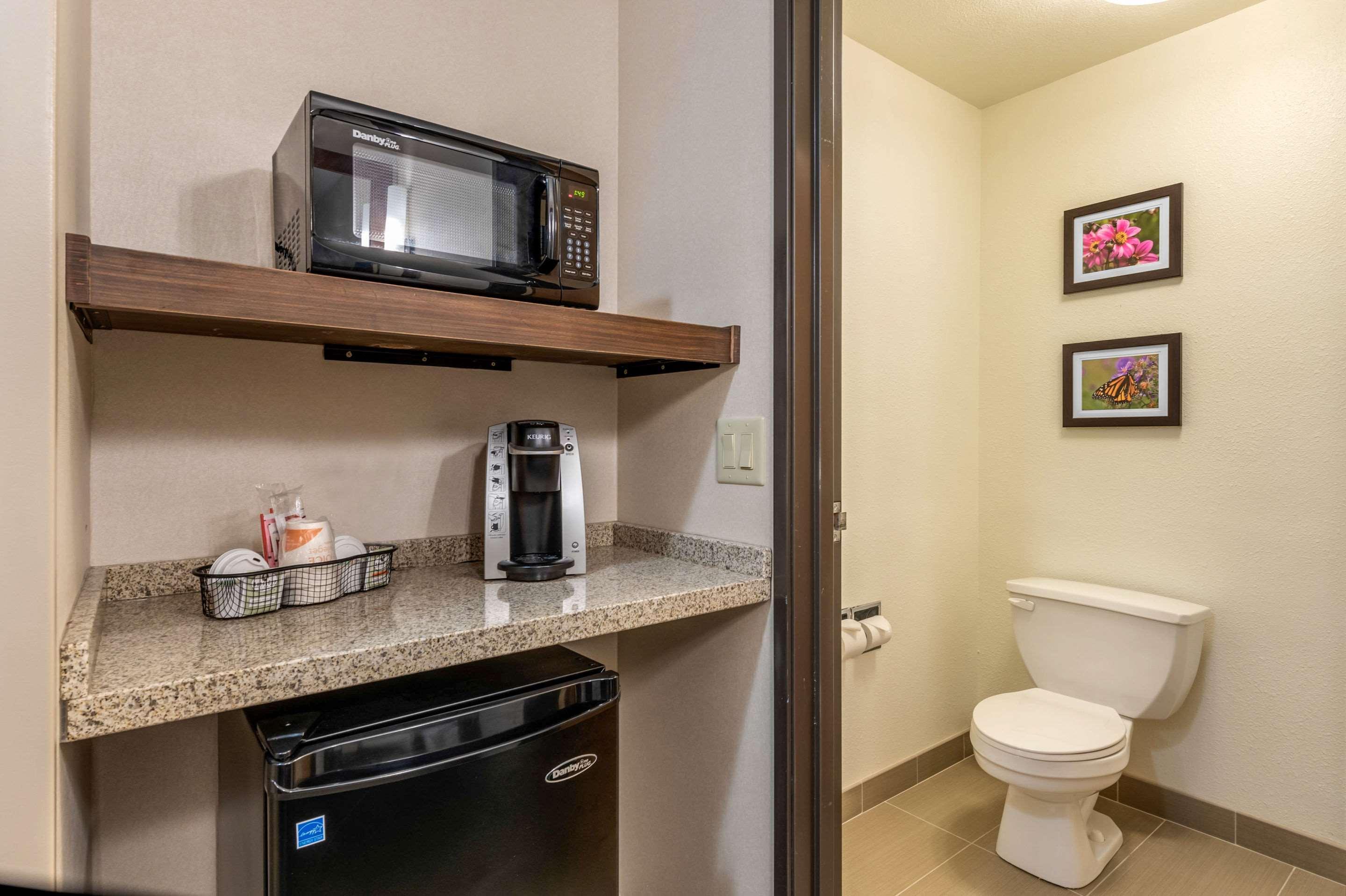 Comfort Inn & Suites Near Route 66 Lincoln Luaran gambar