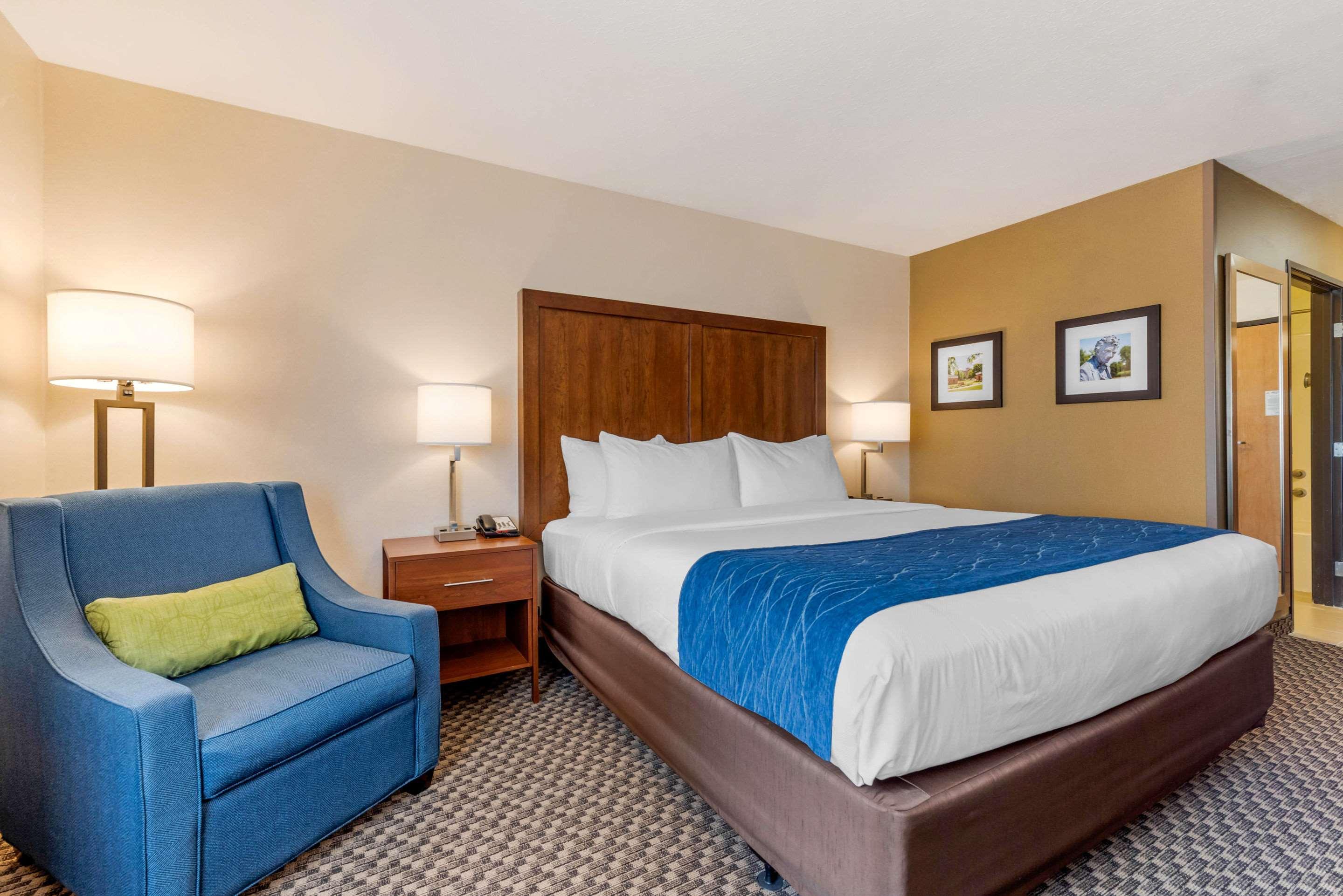 Comfort Inn & Suites Near Route 66 Lincoln Luaran gambar