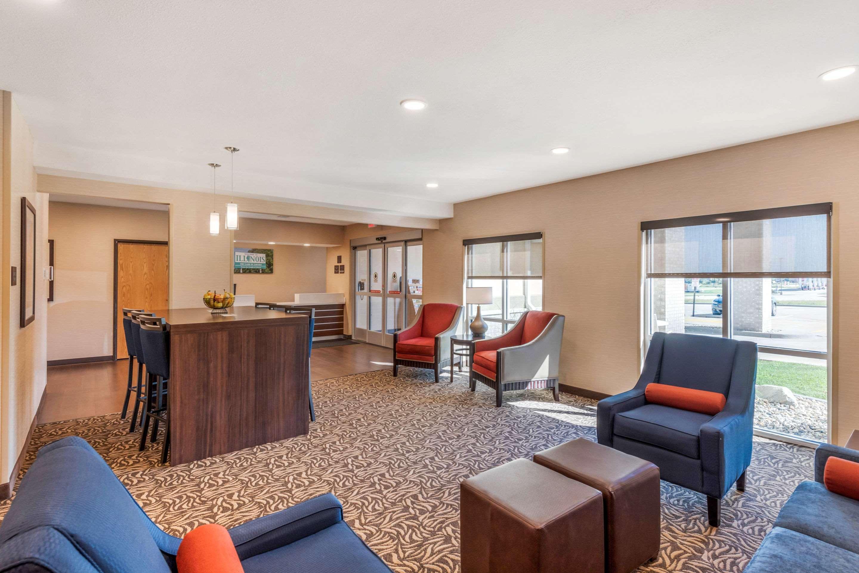 Comfort Inn & Suites Near Route 66 Lincoln Luaran gambar
