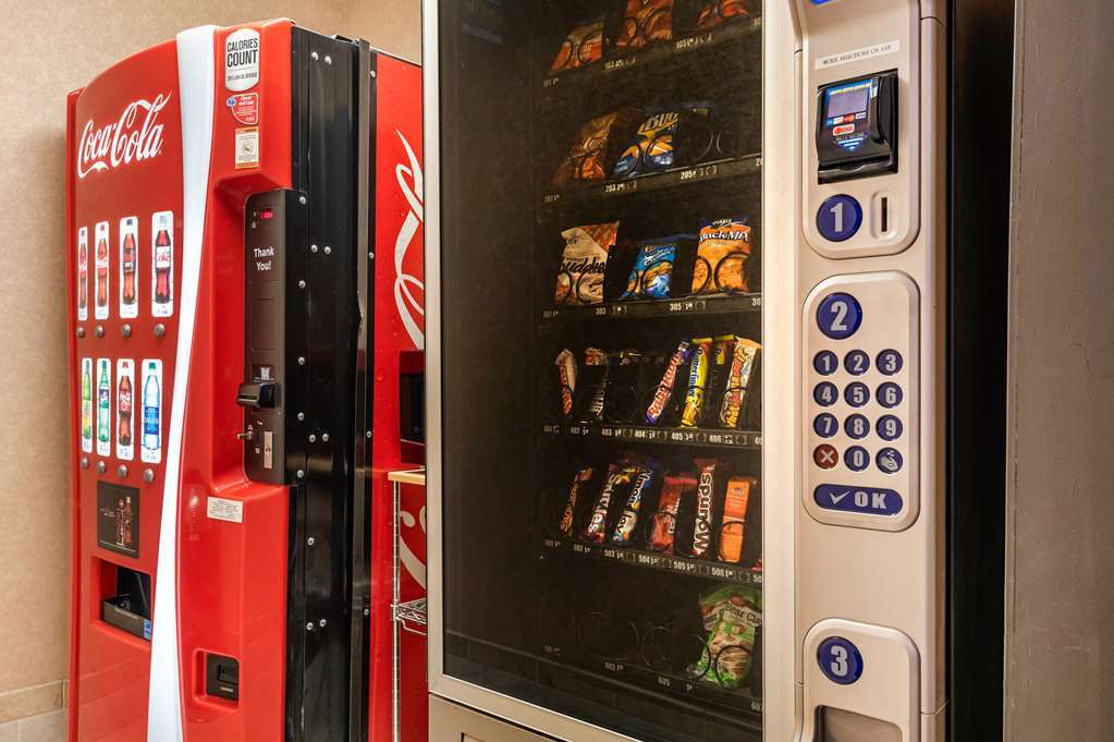 Comfort Inn & Suites Near Route 66 Lincoln Servis gambar