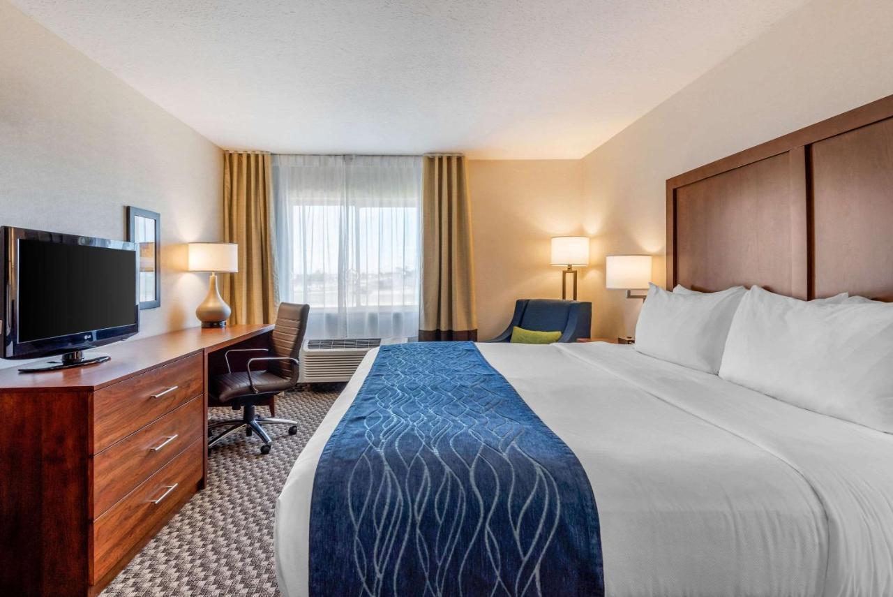 Comfort Inn & Suites Near Route 66 Lincoln Luaran gambar